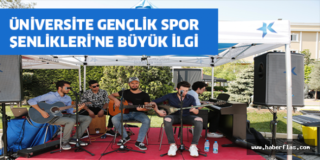 ÜNİVERSİTE GENÇLİK SPOR ŞENLİKLERİ'NE BÜYÜK İLGİ
