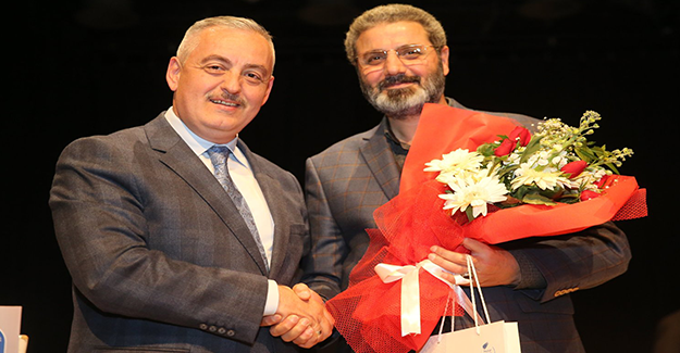 Mehmet Akif Ersoy, Eyüpsultan'da anıldı
