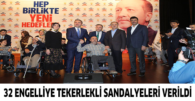 32 engelliye tekerlekli sandalyeleri verildi