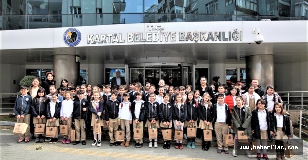 KARTAL BELEDİYESİ’NDEN 40 FARKLI ŞEHİRE 15 BİN KİTAP
