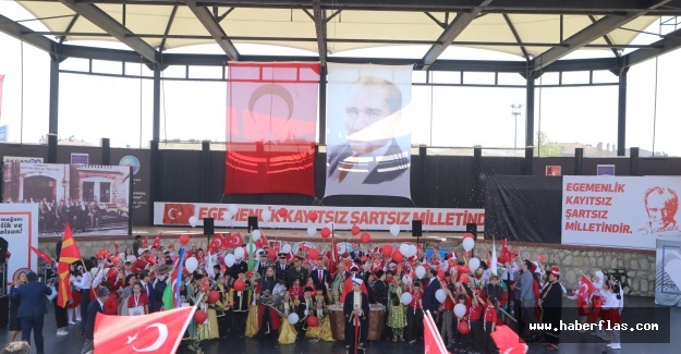 Akgün: 23 Nisan’ı istediğimiz seviyede kutlayamıyoruz