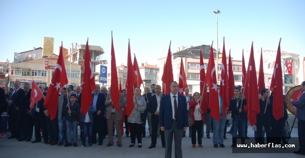 23 NİSAN, ZEYTİNBURNU’NDA GERGİN BAŞLADI