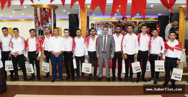 Esenyurt Askerlerini Uğurladı
