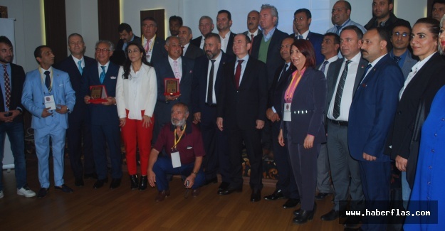 Romanların Milenyumu Sempozyumu