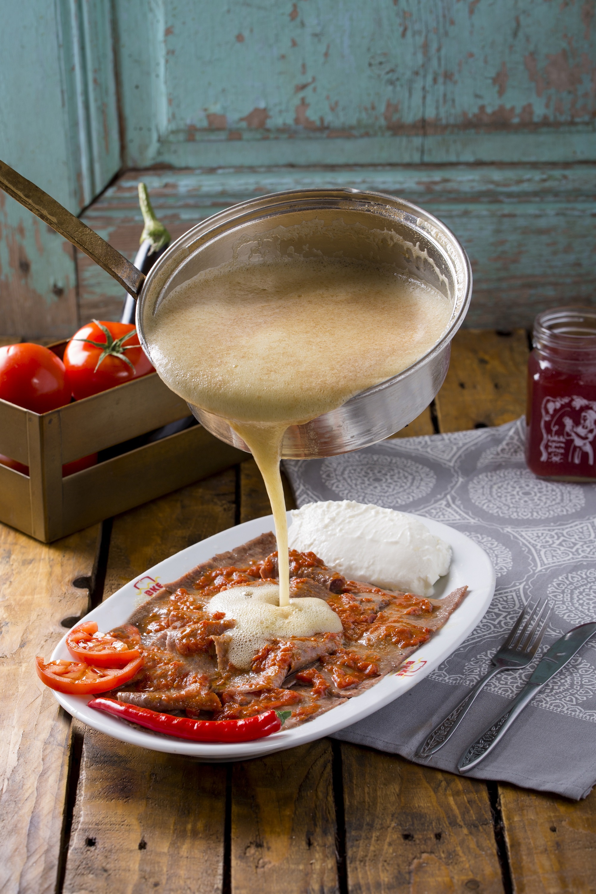 Acılı İskender Bursa Kebap Evi’nin Menüsünde