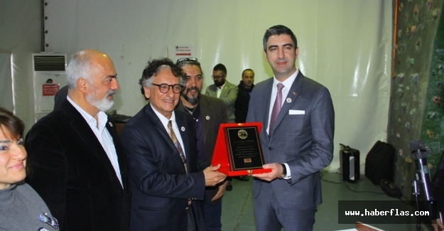 “Dünya Sanat Günü” Kartal’da Çeşitli Etkinliklerle Kutlandı