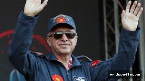 Cumhurbaşkanı Recep Tayyip Erdoğan TEKNOFEST'i ziyaret etti