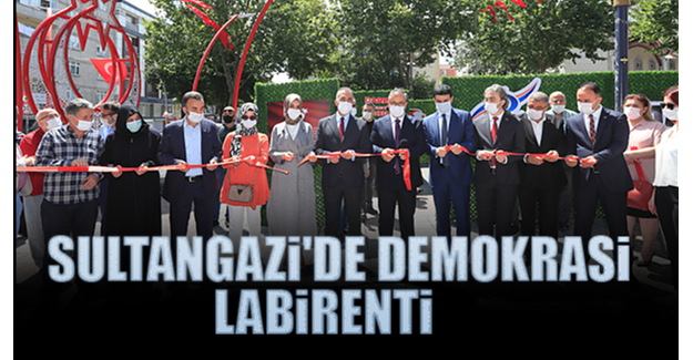 Sultangazi'de "Demokrasi Labirenti"