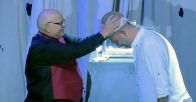 "Kel Hasan Efendi Kavuğu" Şevket Çoruh'a devredildi