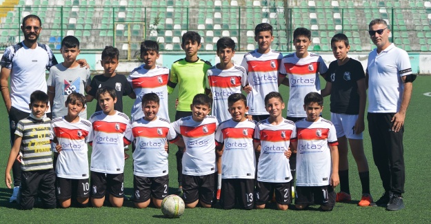 Tahtakale Kartalları minikleri gol oldu yağdı