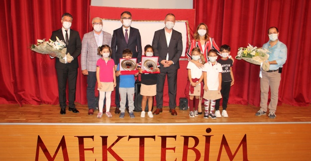 Hacivat ve Karagöz Mektebim ’de