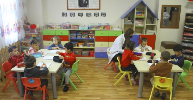 Kartallı minikler okullarına kavuştu