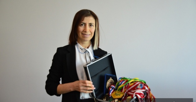 Gizlice başlayıp dünya şampiyonu olan karateci: Leyla Gedik Coşkun