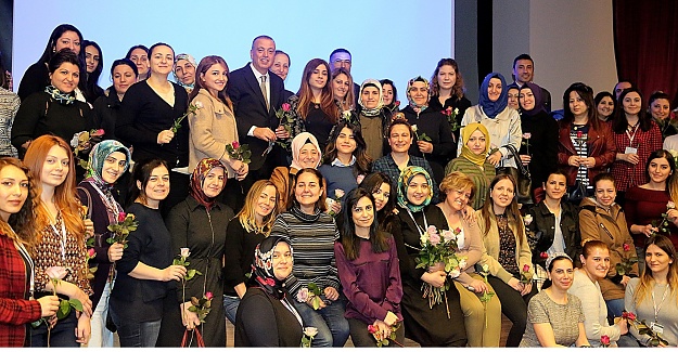 ATAŞEHİR BELEDİYESİ’NDE ENGELLİ VE KADIN ÇALIŞANLARA ÖRNEK HAKLAR VERİLDİ