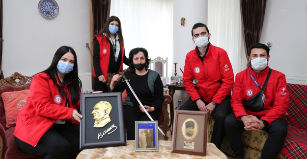 KÜÇÜKÇEKMECE BELEDİYESİ, ŞEHİT VE GAZİ AİLELERİNİ YALNIZ BIRAKMIYOR