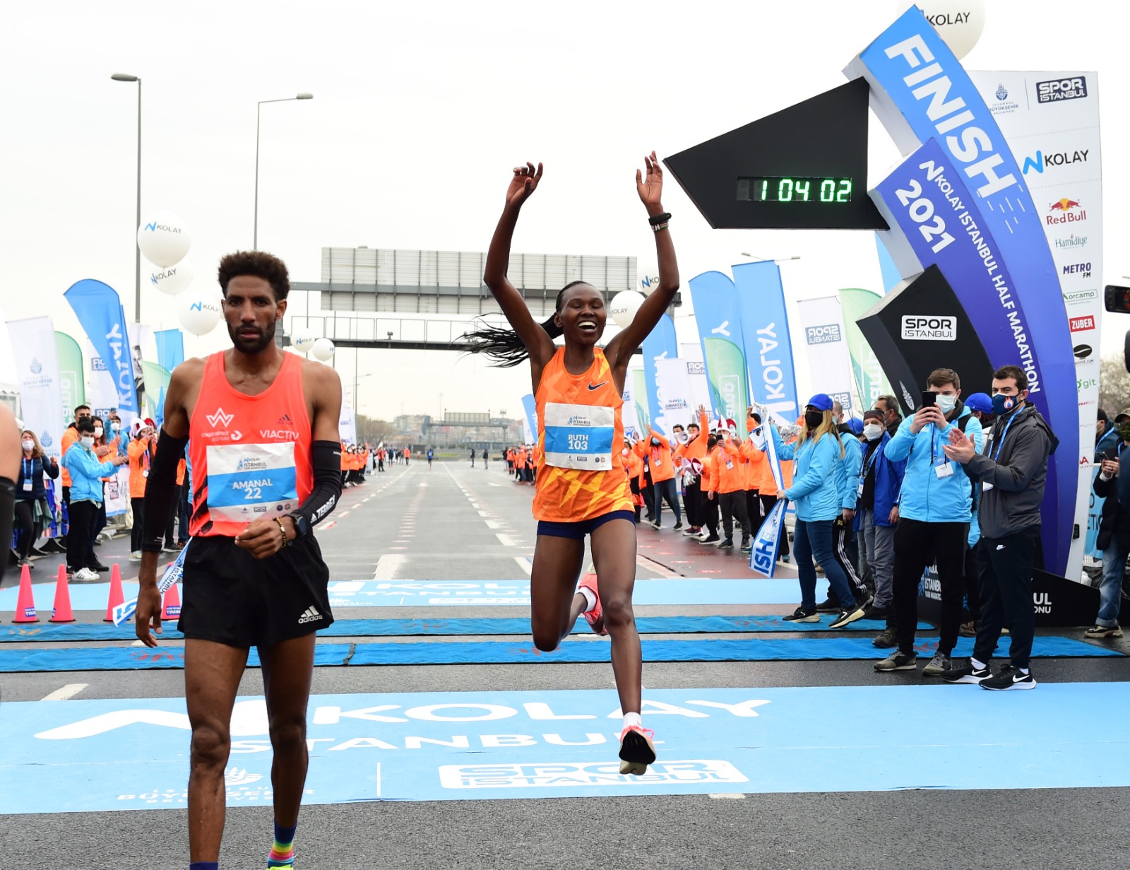 N kolay istanbul yarı maratonu'nda dünya rekoru