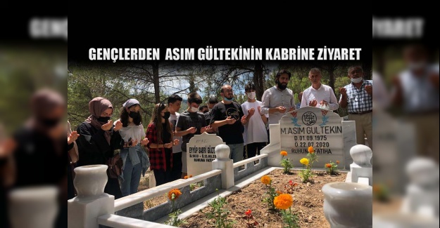 Gençlerden asım gültekinin kabrine ziyaret