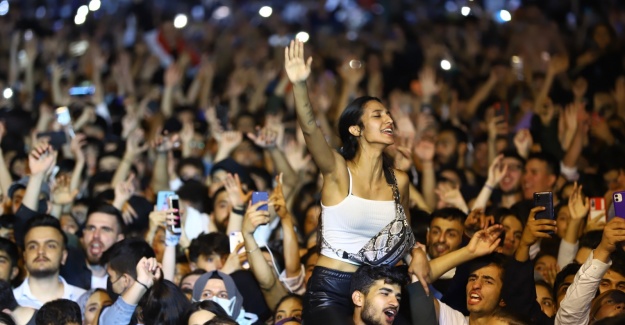 Bağcılar'da 'Gençlik Konserleri' çoşkusu