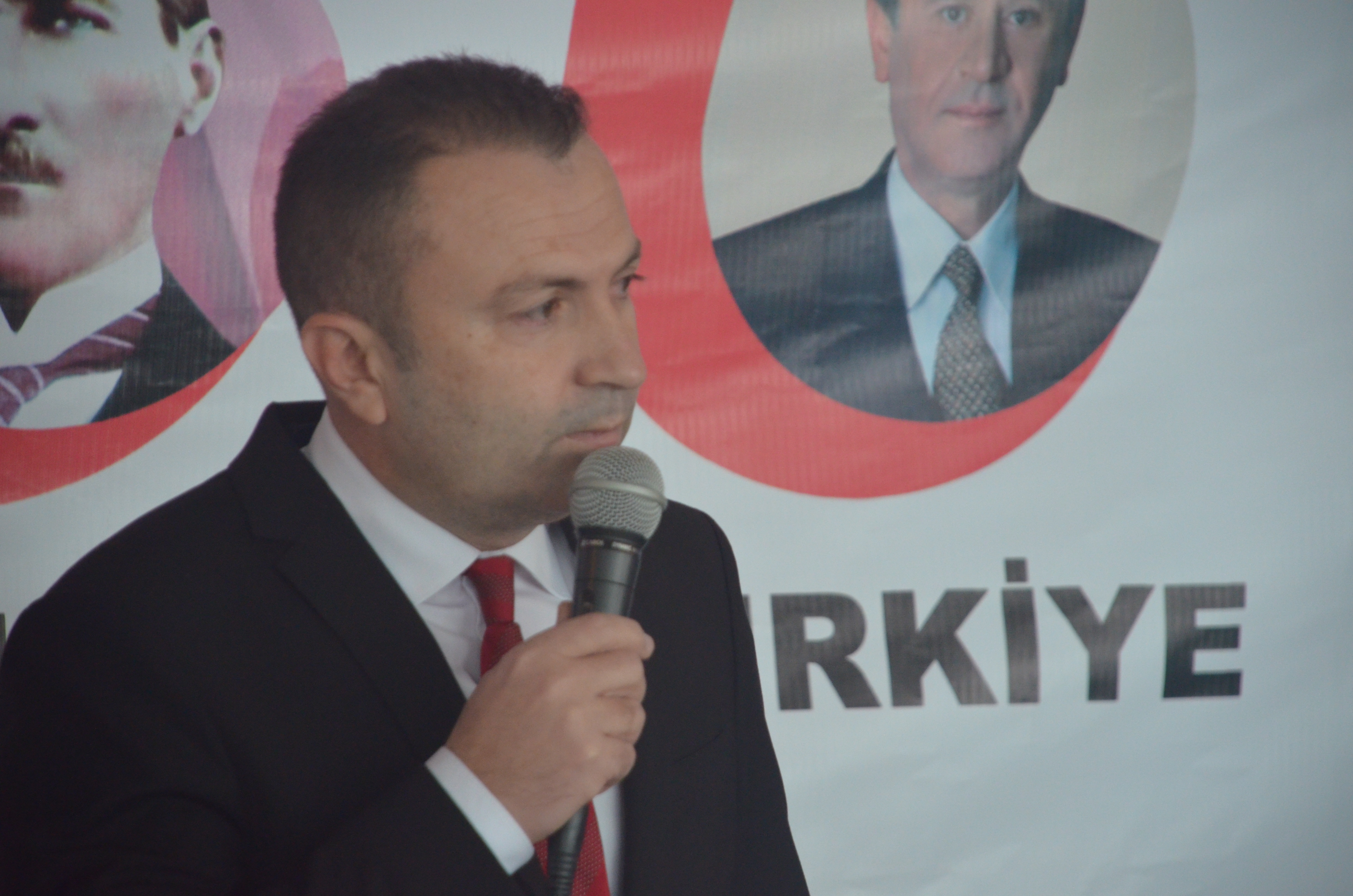 "Çalmadık kapı bırakmayacağız"
