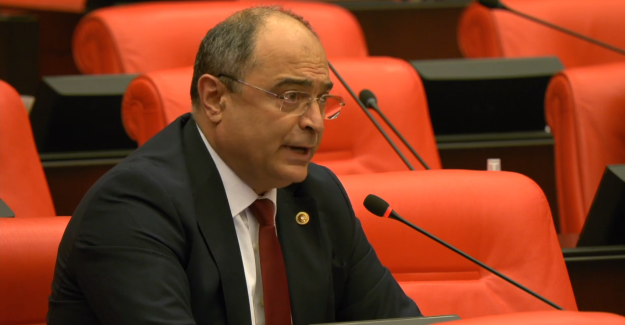 Aydoğan: Bakırköy’de sanatçıların yakasından elinizi çekin
