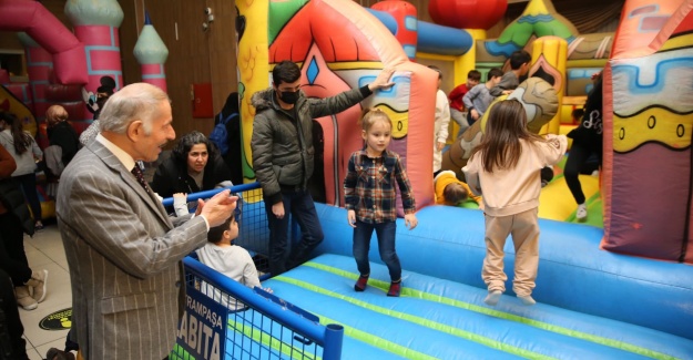 Bayrampaşalı çocuklar Ramazan’da doyasıya eğleniyor