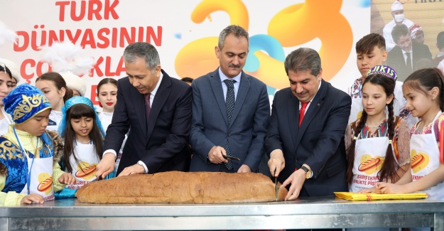 Bİ’DÜNYA ÇOCUK BARIŞ EKMEĞİ PİŞİRDİ
