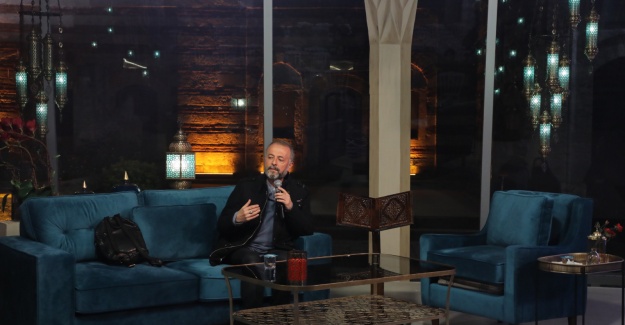 Eyüp'te Ramazan Sohbetlerinin konuğu Mevlana İdris oldu