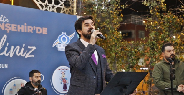 Serdar Tuncer Şiir ve Muhabbet Gecesinde Sultangazililerle Buluştu