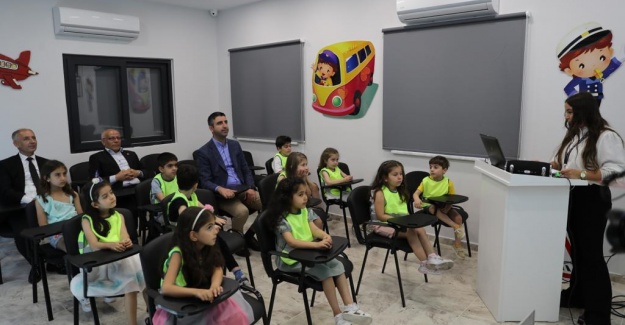 KARTAL BELEDİYESİ TRAFİK EĞİTİM PARKI’NDA EĞİTİMLER BAŞLADI Kartal Belediyesi’nin Kreşli Minikleri, Trafik Eğitim Parkı’nın İlk Öğrencileri Oldu