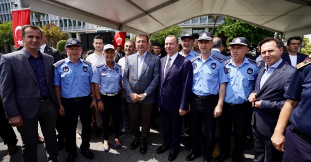 MESAİ ARKADAŞLARININ KURBAN BAYRAMI’NI KUTLAYAN İMAMOĞLU