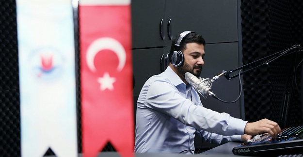 BAŞKANDAN GENÇLERE “STÜDYONUZ BİZDEN” PROJESİ