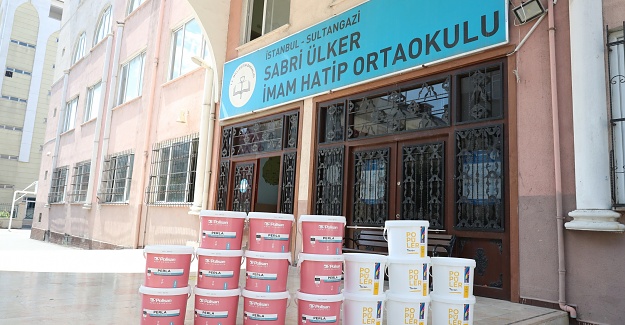 BELEDİYEDEN OKULLARA BOYA DESTEĞİ