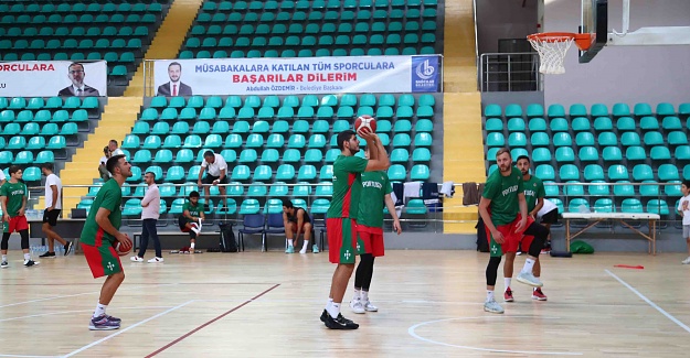 PORTEKİZLİ  MİLLİLER HAZIRLIKLARINI BAĞCILAR’DA SÜRDÜRÜYOR