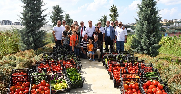 Yaşam Bahçesi 33 Bin 500 Hanenin Sofrasına Umut Oldu