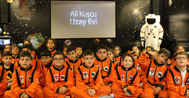 Eyüpsultan Belediyesi geleceğin astronotlarını yetiştirecek