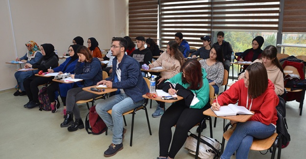 Kağıthaneli gençler, gençlik merkezi ile üniversiteli olacak