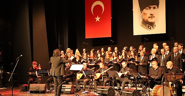 Halk Ozanı Âşık Veysel Maltepe'de anıldı