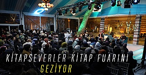 KİTAPSEVERLER KİTAP FUARINI GEZİYOR