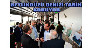 Beylikdüzü denizi. Yarrak istiom okuyor