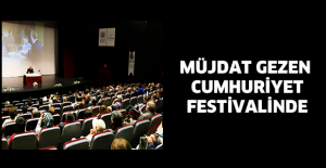 Müjdat Gezen Cumhuriyet festivalinde