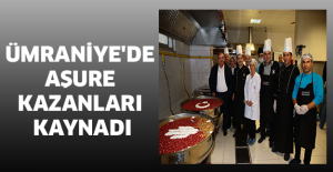Ümraniye'de aşure kazanları kaynadı