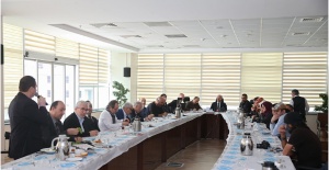 Altunay, gazetecileri unutmadı