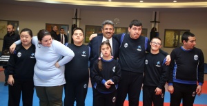 Engelleri yok saydılar