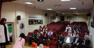 STAJYER ÖĞRENCİLER SERTİFİKALARINI ALDI