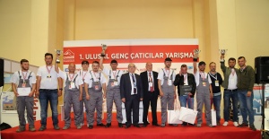 TÜRKİYE’NEN EN İYİ ÇATI USTASI OLMAK İÇİN YARIŞTILAR