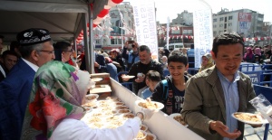 40 Bin Kişilik Türkistan Pilavı ve Hamsi Şöleni Başlıyor