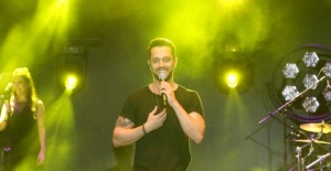 40 binden fazla kişiye konser verdi
