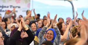 Maltepeli kadınların Boğaz keyfi sürüyor