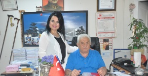 YARIM ASIRLIK KOLTUĞU GELİNİNE BIRAKIYOR