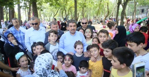 Şenlik Gibi Piknik Yaptılar